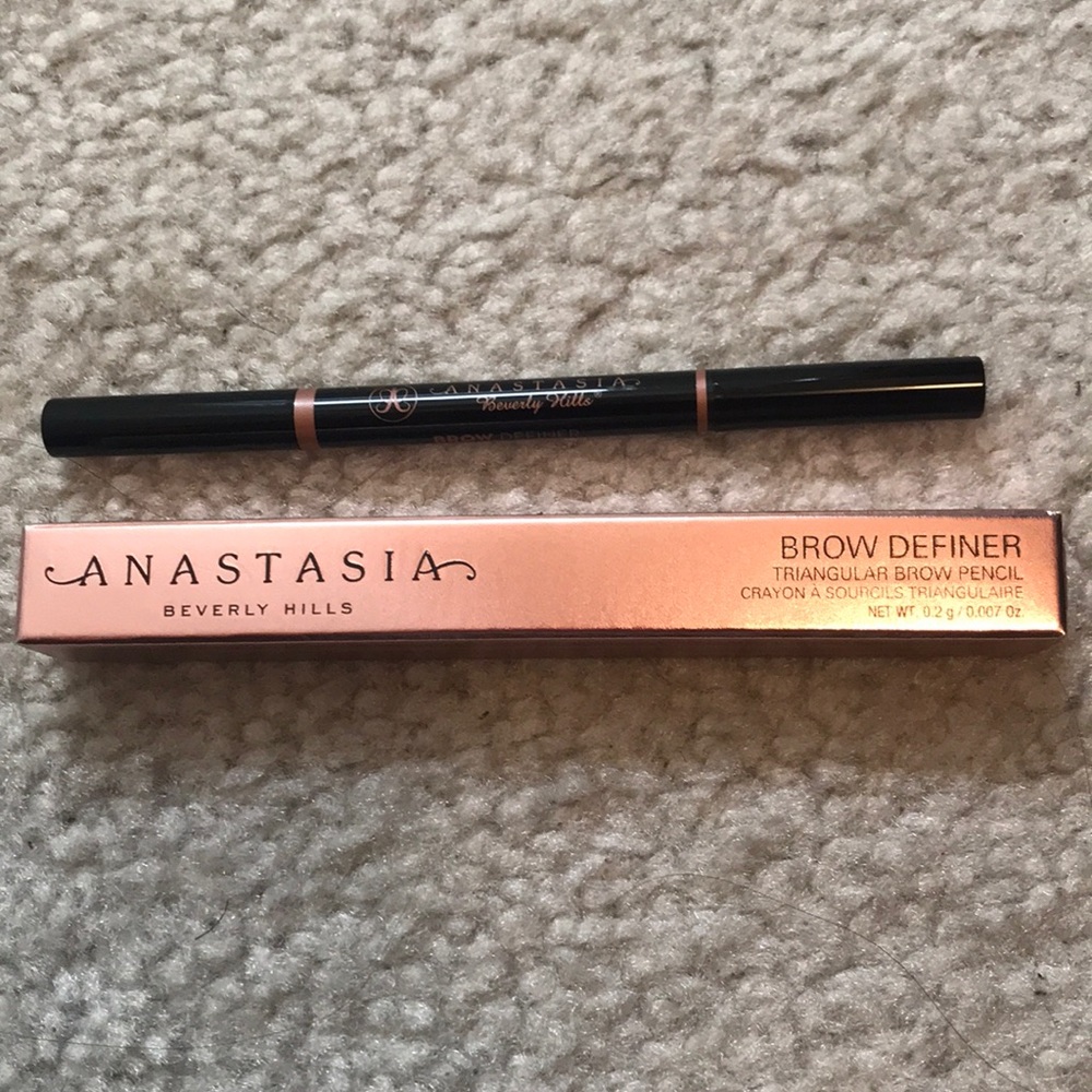 Anastasia Brow Definer